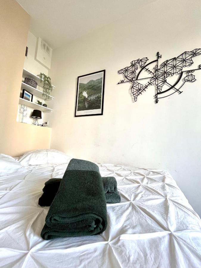 2 Bedrooms - Sea View Apartment Νίκαια Εξωτερικό φωτογραφία
